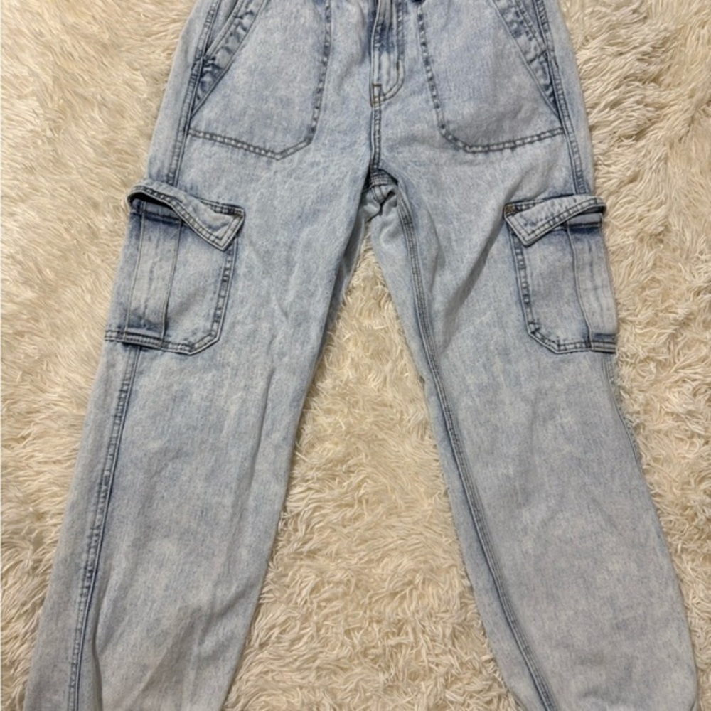 👖🔜 Aeropostale Light Blue Cargo Jeans